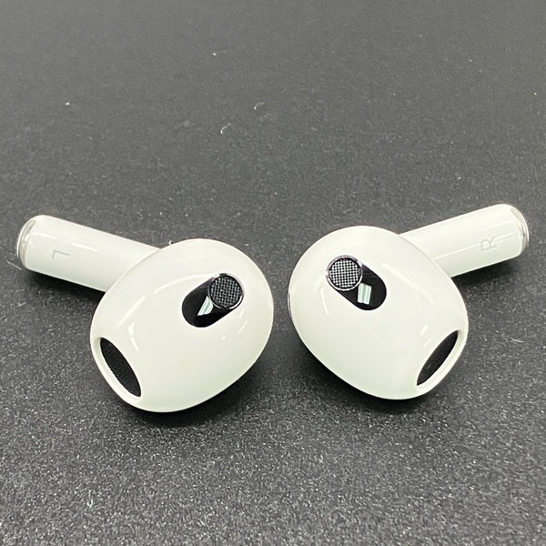 Apple 【中古】Airpods MME73J/A 3rd Generation【秋葉原】 – e☆イヤホン