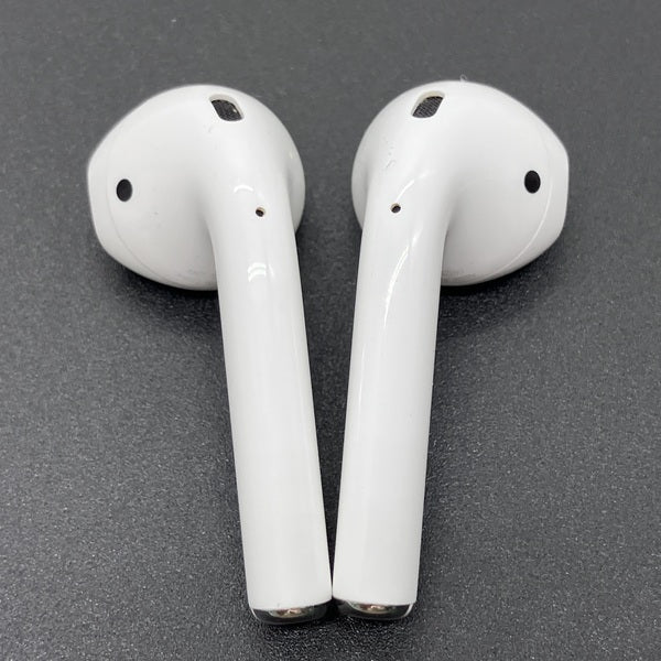 Apple 【中古】AirPods with Charging Case MV7N2J/A【名古屋】 – e