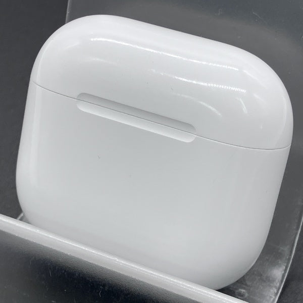 Apple 【中古】AirPods 4 MXP93J/A（アクティブノイズキャンセリング