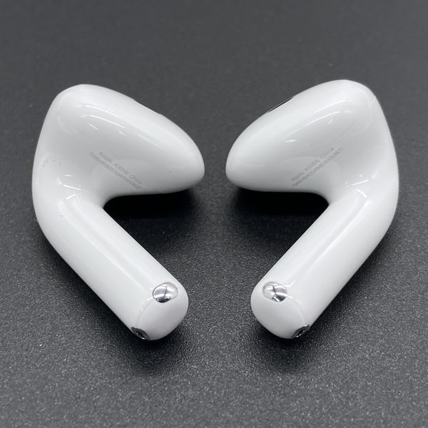 Apple 【中古】AirPods 4 MXP93J/A（アクティブノイズキャンセリング