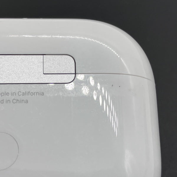 Apple 【中古】AirPods Pro (第2世代) 充電ケース (Lightning)【日本橋