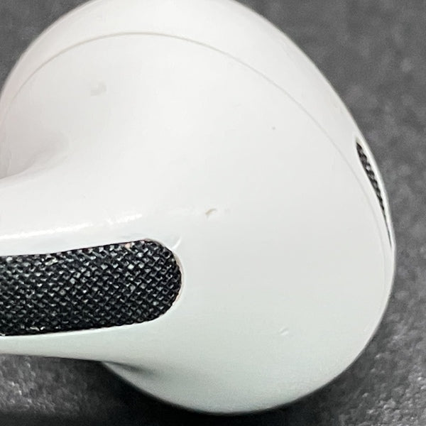 Apple 【中古】AirPods Pro (L側) (第2世代)(Lightning)【秋葉原】 – e