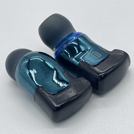 Ultimate Ears 【中古】TRIPLE.Fi10（TF10）（ケーブル欠品）【秋葉原