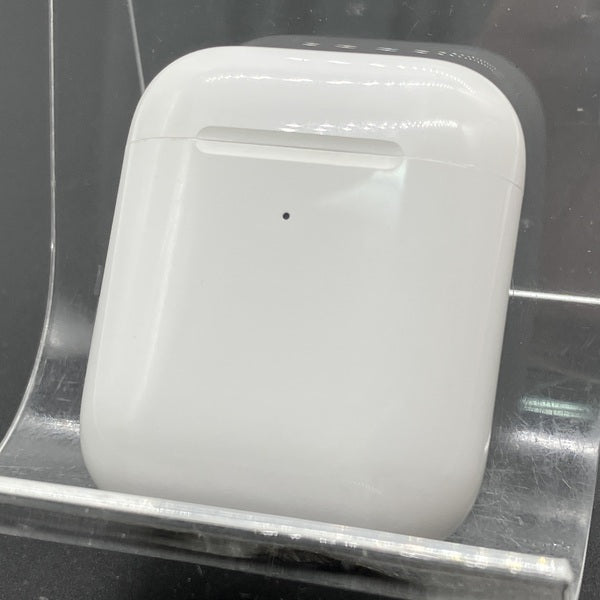 Apple 【中古】AirPods with Wireless Charging Case MRXJ2J-A【秋葉原