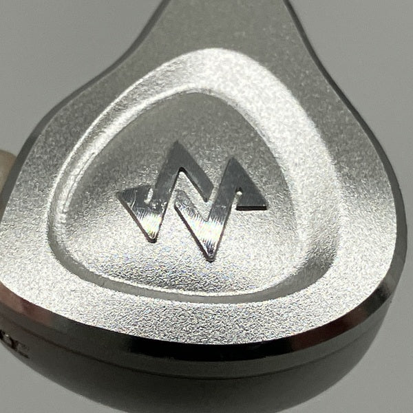 NF ACOUS 【中古】NM25【秋葉原】 – e☆イヤホン