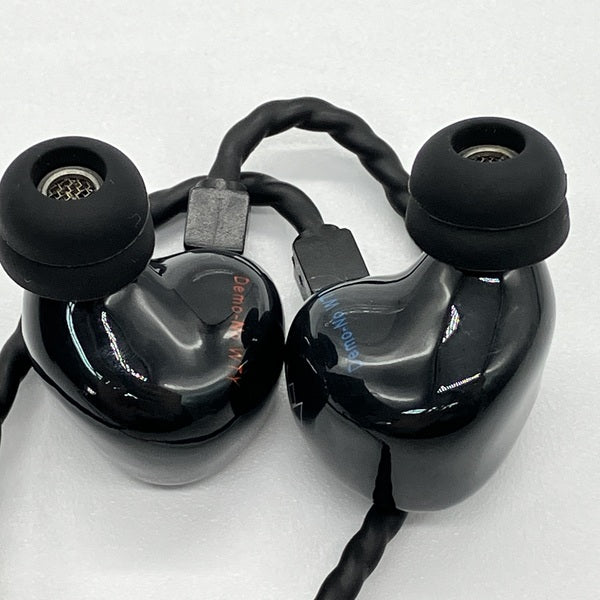 Noble Audio 【中古】KHAN 【NOB-KHAN】【秋葉原】 – e☆イヤホン