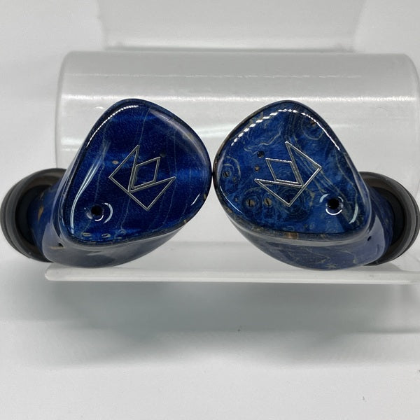 Noble Audio 【中古】FoKus Prestige Blue 【NOB-FOKUSPST-L Noble Audio 【中古】FoKus Prestige Blue 【NOB-FOKUSPST-L