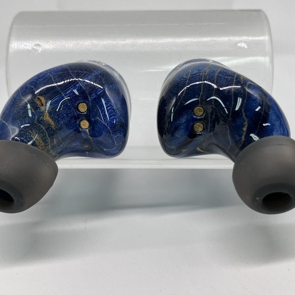 Noble Audio 【中古】FoKus Prestige Blue 【NOB-FOKUSPST-L Noble Audio 【中古】FoKus Prestige Blue 【NOB-FOKUSPST-L