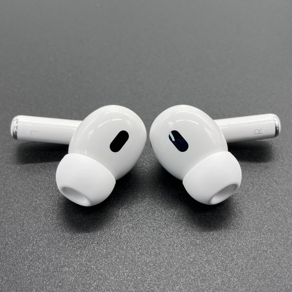 Apple 【中古】MagSafe充電ケース(USB-C)付きAirPods Pro(第2世代