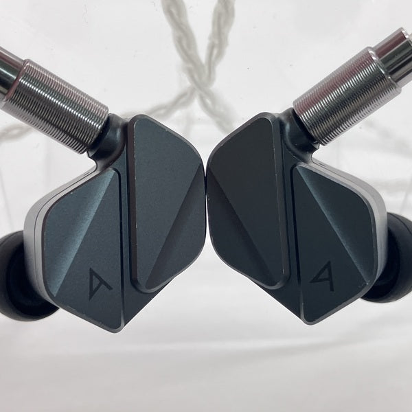 【中古】AK ZERO2 【IRV-AK-ZERO2】【日本橋】