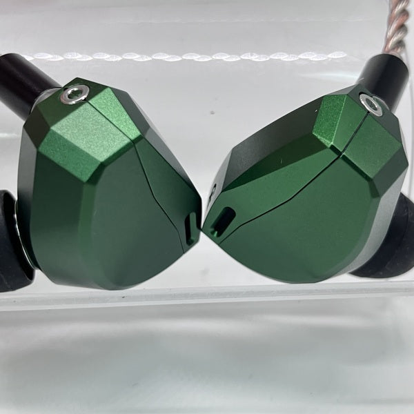 【中古】Andromeda 10 Green 【CAM-3136】【秋葉原】