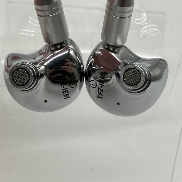 TFZ 【中古】No.3 Ti【秋葉原】 – e☆イヤホン