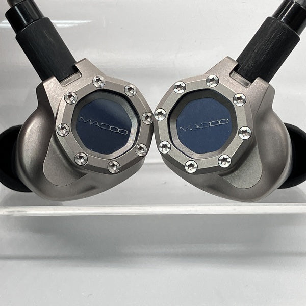 MADOO 【中古】Typ821 【MDO-T821-TI】【秋葉原】 – e☆イヤホン