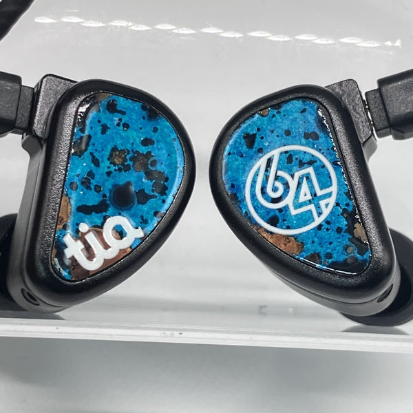 【中古】Fourt  Noir 【64A-8021】【日本橋】