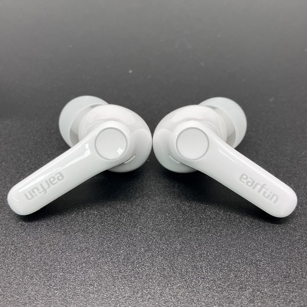 EarFun 【中古】Air Pro 4 - White【秋葉原】 – e☆イヤホン