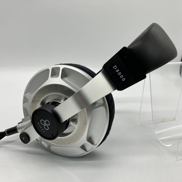 【中古】D8000 Silver 【FI-D8PALS】【秋葉原】