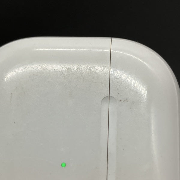 【中古】AirPods Pro (第2世代) 充電ケース (Lightning)【秋葉原】