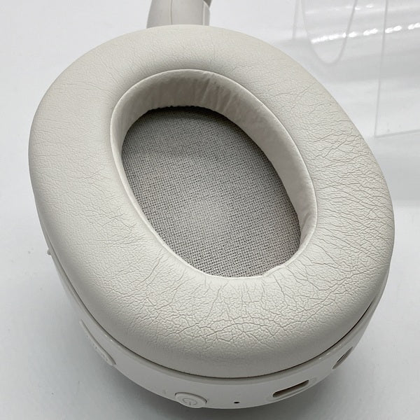 【週末限定5000円引き】ULT WEAR WH-ULT900Nオフホワイト 美品 WH-ULT900N ULT WEAR オフホワイト ヘッドホン SONY 即日発送