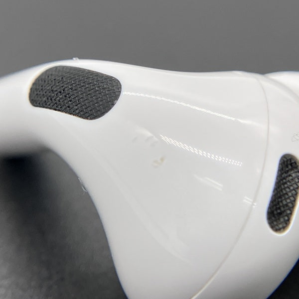 【中古】AirPods Pro (第2世代) MQD83J/A【秋葉原】