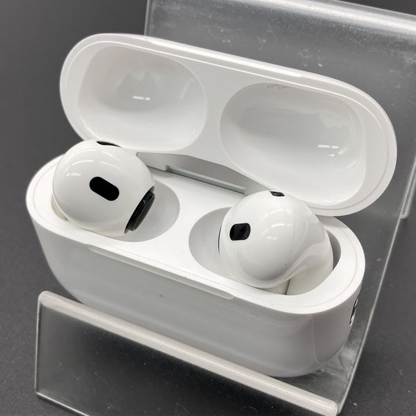 【中古】MagSafe充電ケース(USB-C)付きAirPods Pro(第2世代) MTJV3JA【秋葉原】