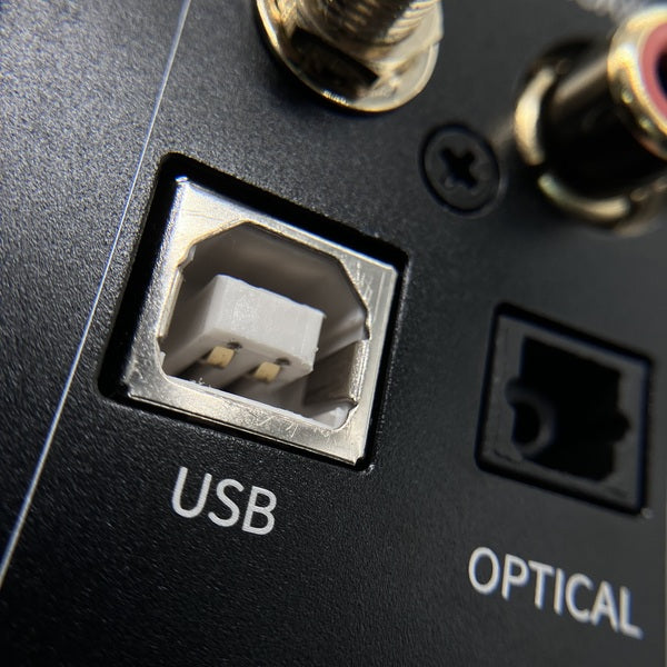 【中古】K9 Pro ESS 【FIO-K9PROESS-B】【秋葉原】