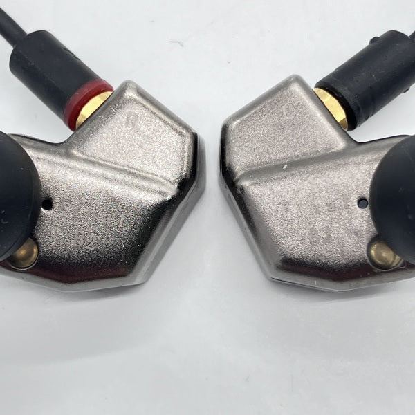 【中古】B2 【FI-B2BSSD】【秋葉原】