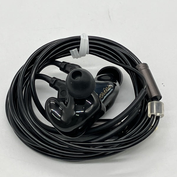 イヤホン qdc SUPERIOR In-ear monitor piano black qdc ( キューディーシー ) SUPERIOR Piano Black QDC-SUPERIOR-BK 送料