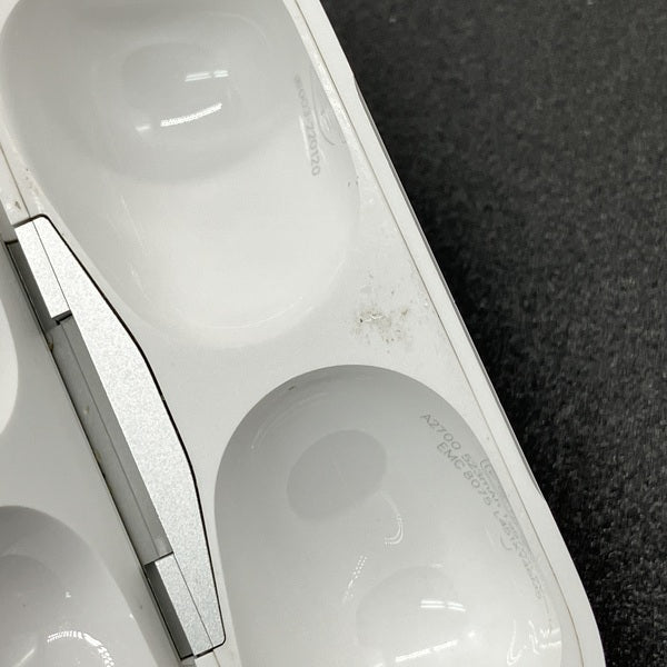 Apple 【中古】AirPods Pro (第2世代) 充電ケース (Lightning)【名古屋