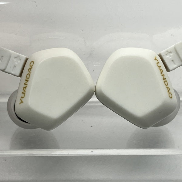 【中古】泪 Tears (Type-C マイク付き) ホワイト【秋葉原】