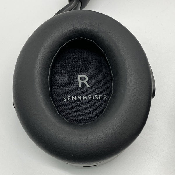 【訳あり】Sennheiser Momentum 4 ブラック ジャンク SENNHEISER 【中古】MOMENTUM 4 Wireless ブラック 【M4AEBT BLACK