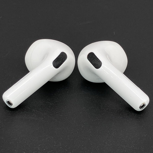 Apple 【中古】AirPods 4 MXP93J/A（アクティブノイズキャンセリング