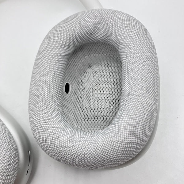 Apple 【中古】AirPods Max MGYJ3J/A ワイヤレスヘッドホン シルバー