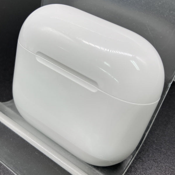 Apple 【中古】AirPods 4 MXP93J/A（アクティブノイズキャンセリング