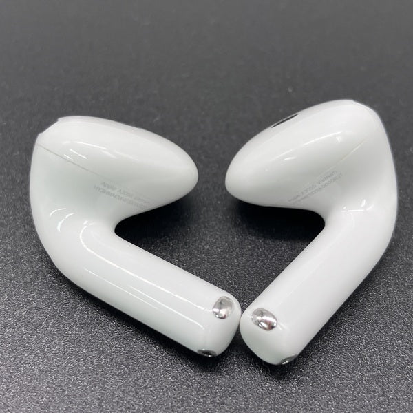 Apple 【中古】AirPods 4 MXP93J/A（アクティブノイズキャンセリング