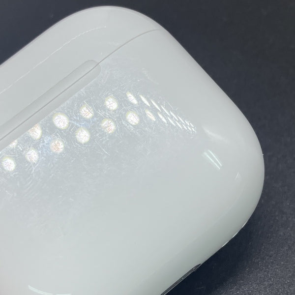 Apple 【中古】AirPods 4 MXP93J/A（アクティブノイズキャンセリング