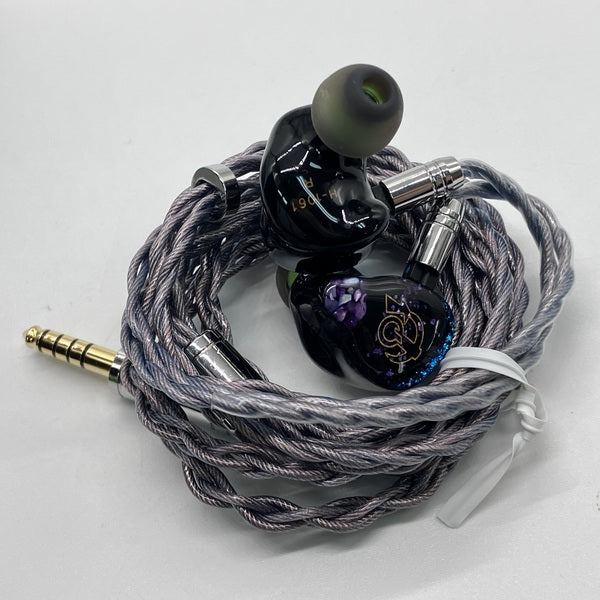 Kiwi Ears 【中古】Kiwi Ears x HBB Punch【秋葉原】 – e☆イヤホン