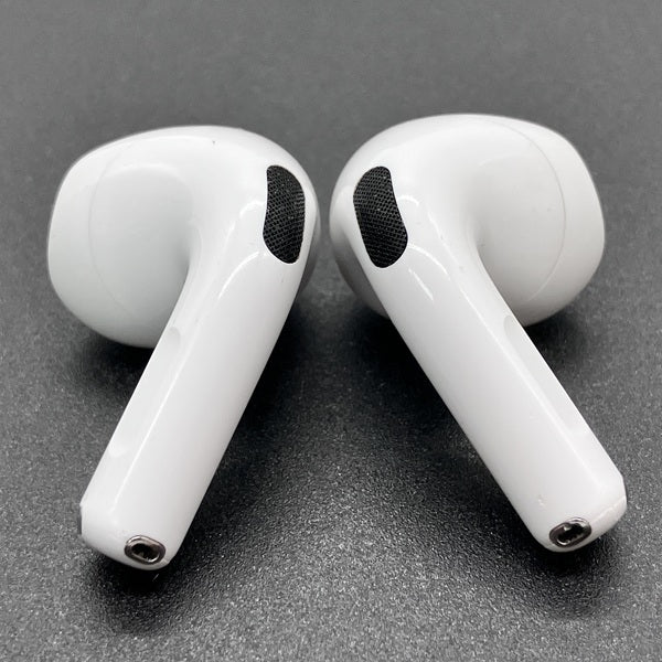 Apple 【中古】AirPods 4 MXP93J/A（アクティブノイズキャンセリング