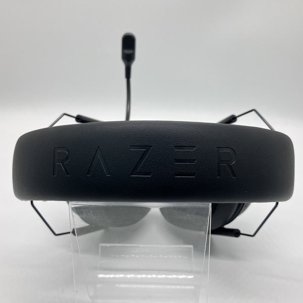 【ぺっちゃん】【中古美品】Razer BlackShark e : Green X V2 BlackShark ゲーミングヘッドセット Razer（レイザー） HS V2 ヘッドホン