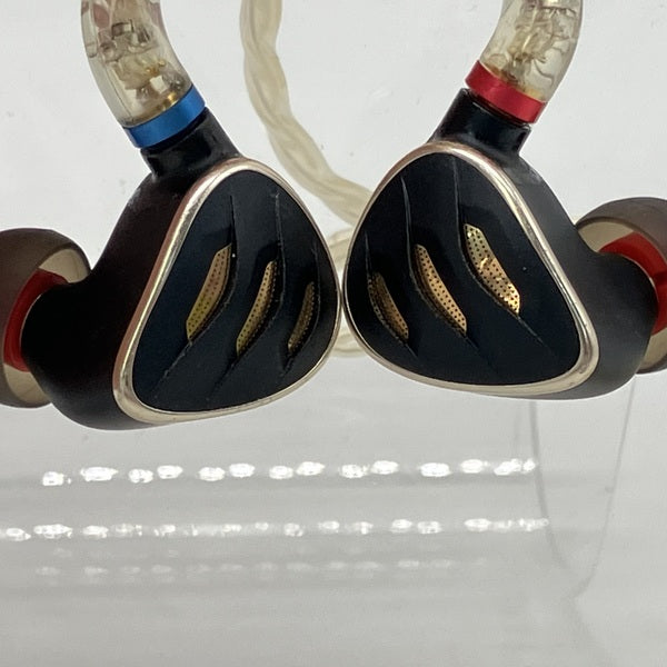 【中古】FH5s Black 【FIO-IEM-FH5S-B】【秋葉原】