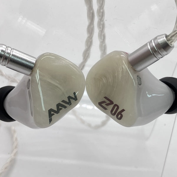 AAW 【中古】Z06 Blanc Edition(Universal Fit)【秋葉原】 – e☆イヤホン