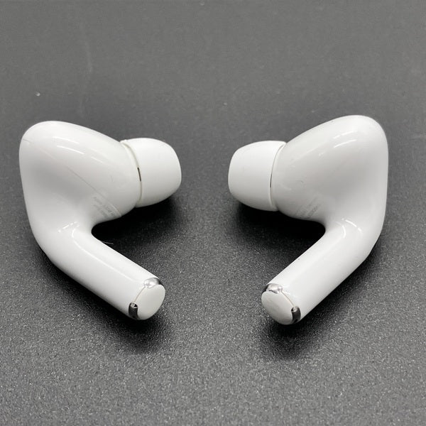 Apple 【中古】MagSafe充電ケース(USB-C)付きAirPods Pro(第2世代