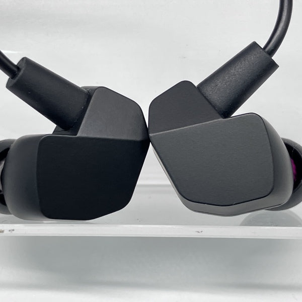 【中古】VR3000 for Gaming 【FI-VR3DPLMB】【名古屋】