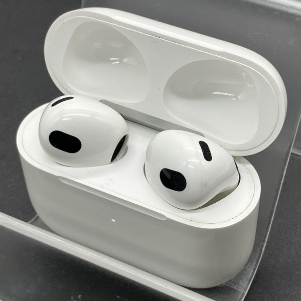 Apple 【中古】Airpods MME73J/A 3rd Generation【秋葉原】 – e☆イヤホン