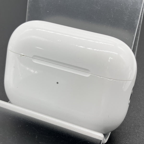 Apple 【中古】MagSafe充電ケース(USB-C)付きAirPods Pro(第2世代