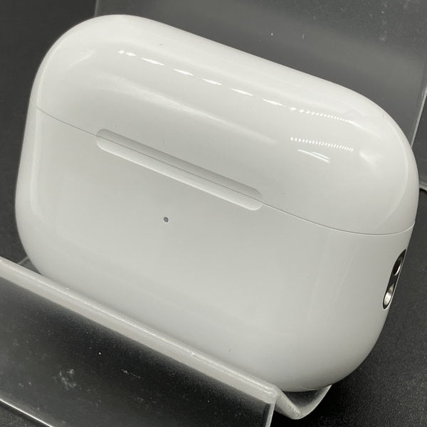 AirPodsPro第2世代 本体 充電ケース付き ホワイト 中古品 Apple 【中古】AirPods Pro (第2世代) MagSafe充電ケース(USB-C