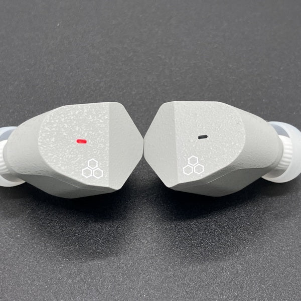 【未開封】final ZE3000 for ASMR final 【中古】ZE3000 for ASMR【秋葉原】 – e☆イヤホン