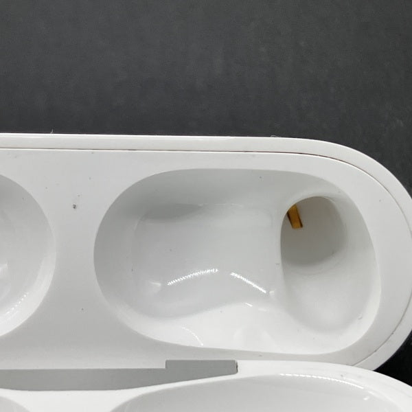 Apple 【中古】AirPods Pro (第2世代) MagSafe充電ケース(USB-C