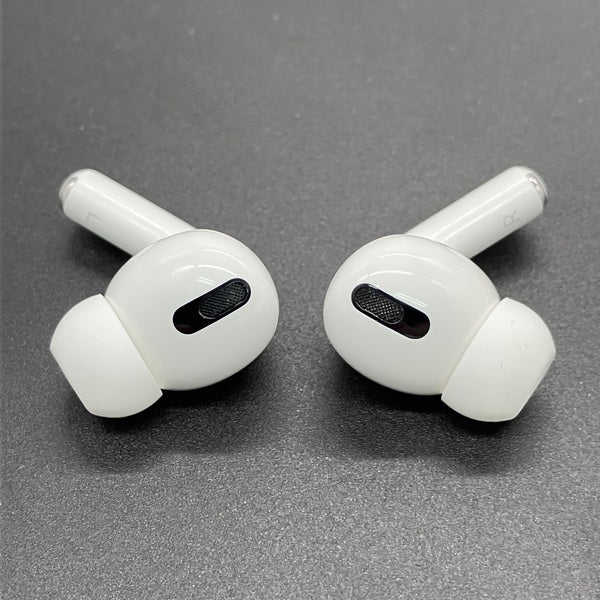 Apple 【中古】Apple AirPods Pro MLWK3J/A (2021/Magsafe)【名古屋