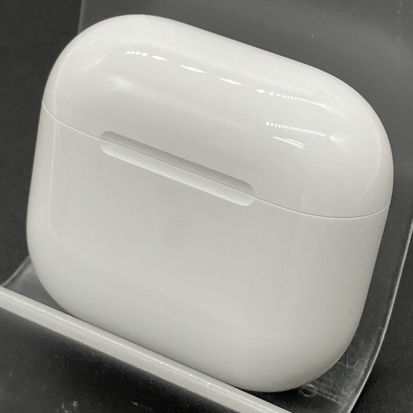 Apple 【中古】AirPods 4 MXP93J/A（アクティブノイズキャンセリング