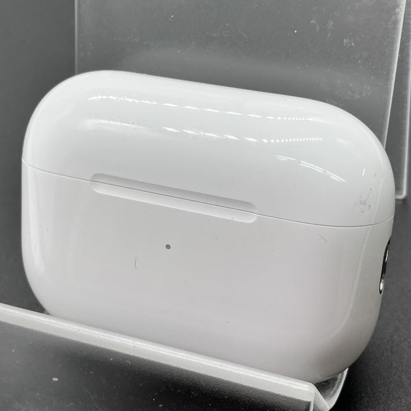 Apple 【中古】MagSafe充電ケース(USB-C)付きAirPods Pro(第2世代